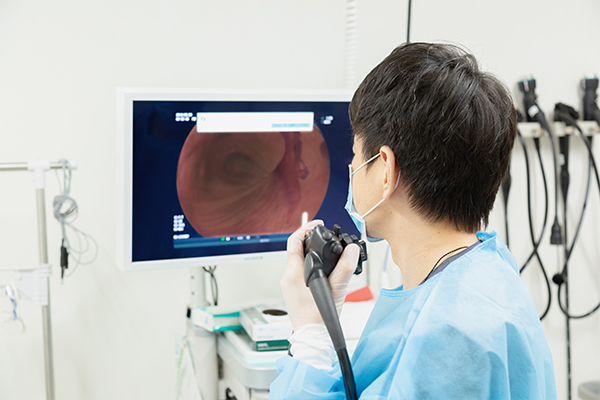 もう1つの専門である内視鏡検査ですが、クリニックの検査の特徴は?