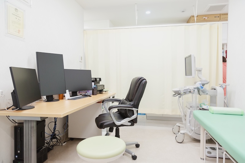 診療室(完全個室：2室)